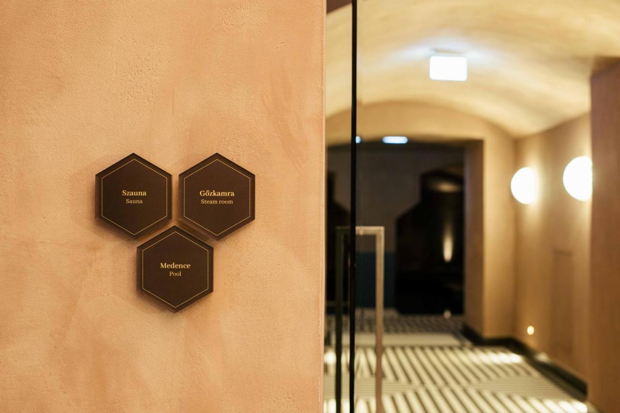 Botaniq Castle Of Tura - Small Luxury Hotels Of The World エクステリア 写真