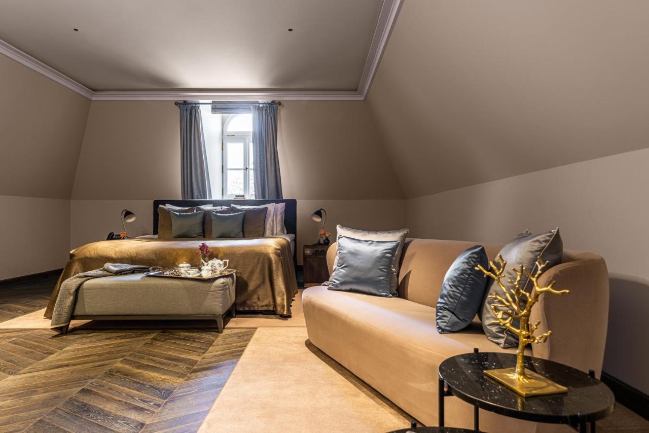 Botaniq Castle Of Tura - Small Luxury Hotels Of The World エクステリア 写真