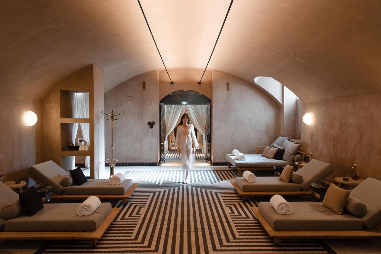 Botaniq Castle Of Tura - Small Luxury Hotels Of The World エクステリア 写真