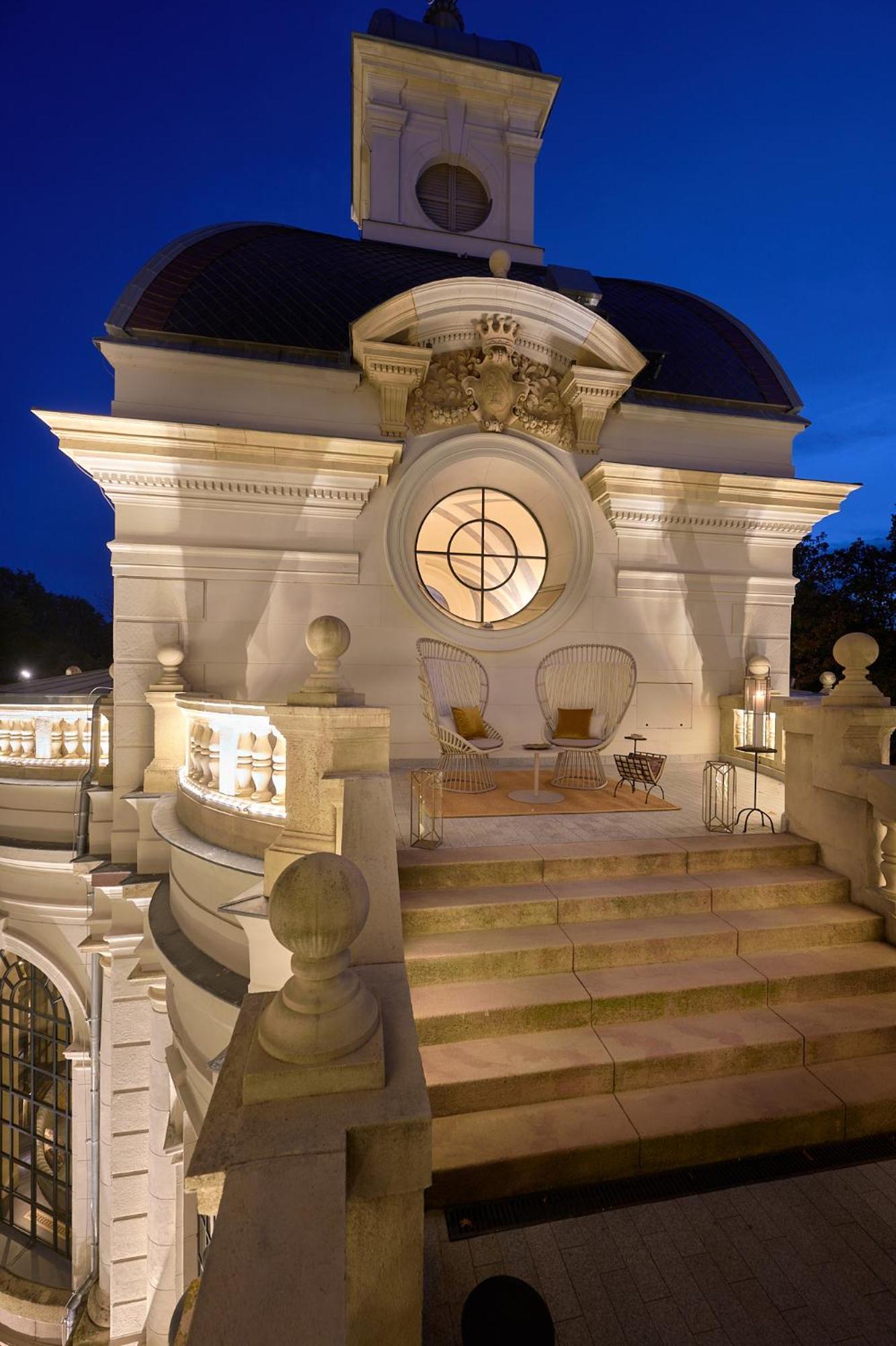 Botaniq Castle Of Tura - Small Luxury Hotels Of The World エクステリア 写真